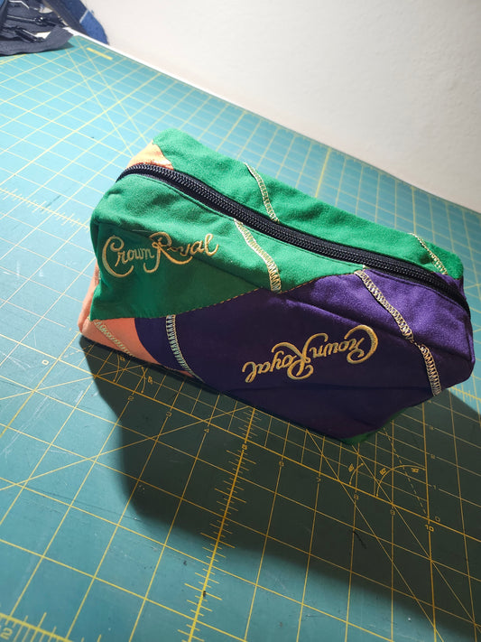 Royal toiletry bag